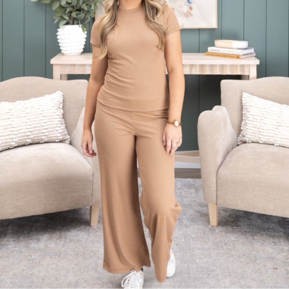 Women's Tan 3-Piece SET